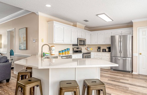 Silver Cay House | Newly remodeled bay view home with high-speed WiFi, central AC, and gas grill