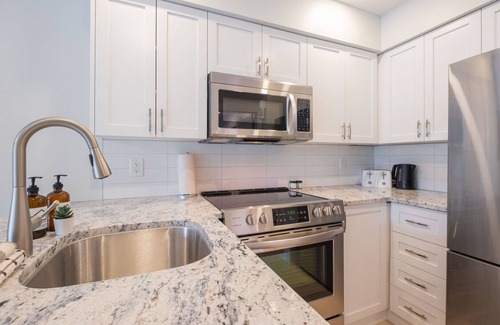 Upper Village Condo | Newly renovated 1 bedroom near Blackcomb Gondola - less than 5 min walk