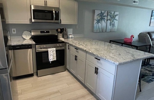 Ocean City House | Newly Renovated 2 bed 1.5 bath 2 story Condo in Quiet Yet Convenient West OC