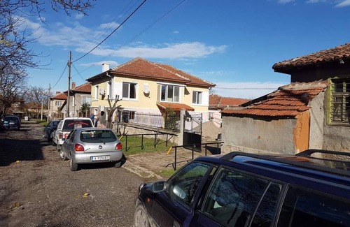 Stambolovo Apartment | Newly renovated 2 Bed ground floor flat in Haskovo