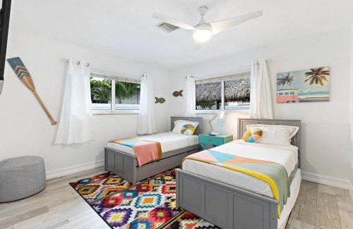 Santa Barbara Estates House | Newly renovated 3 bedrooms near the beach and res1