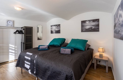 Eggenburg Apartment | Newly renovated apartment with kitchen, washing machine, Nespresso, WiFi and Netflix