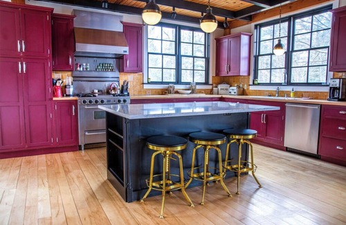 Warren House | NEWLY RENOVATED EAST WARREN LUXURY FARMHOUSE