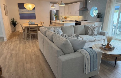 Holmes Beach House | Newly renovated home/PRIVATE, NOT SHARED POOL, 6 min. WALK TO BEACH