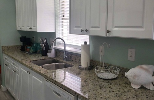 Englewood East House | Newly renovated house, 10 minutes from the beautiful Englewood beach.