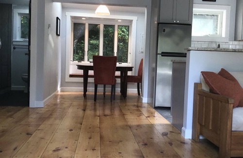 Eastham Cottage | Newly renovated, near Cape Cod National Seashore Visitors Center