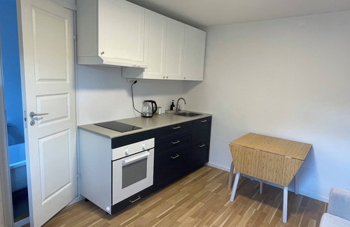 Jordbro Apartment | Newly renovated 2-room apartment in a beautiful villa area