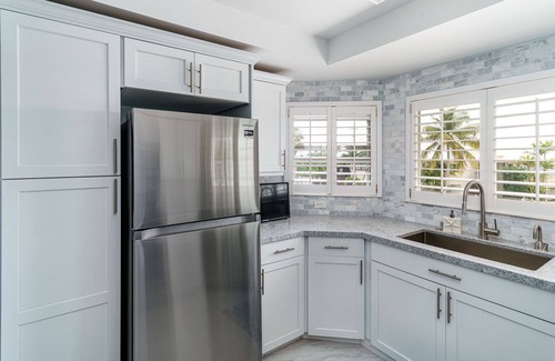 Big Coppitt Key House | Newly Renovated* Water Front Property*Saltwater Pool*Gated*Boat Dock