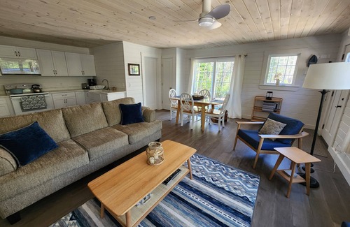 Sullivan House | Newly renovated waterfront cottage with spectacular sunset views