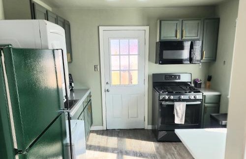 Indianapolis House | Newly Updated - Bungalow Bliss