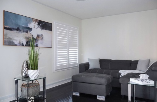 York Regional Municipality House | Newmarket Home Away from Home