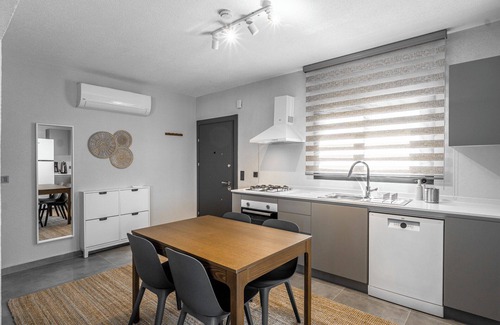 Bodrum City Center Condo | NewOld Flat Bodrum Marina 2+1