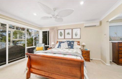 Port Macquarie House | Newport Island Resort