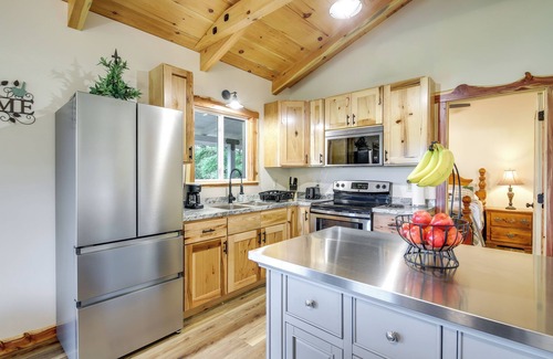 Newport House | Newport Retreat: 12 Mi to Great Smoky Mountains!