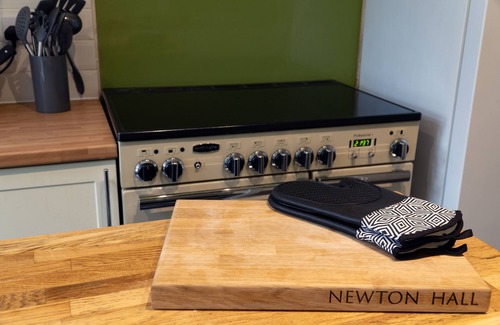 Inveraray Cottage | Newton Hall