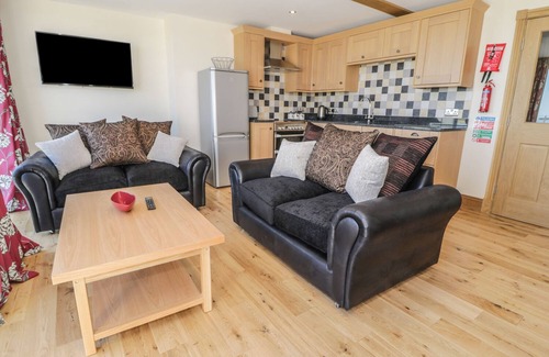 South Charlton Apartment | NEWTON VIEW, family friendly, with pool in Embleton