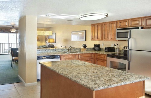 Florida Center Resort | NewYears wk Orlando Sunshine Resort 2bdrm2bth sleeps 8 Villa 12/28/25 - 1/2/26