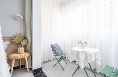 Guancheng Hui District Apartment | Next to the subway of Erqi Wanda Plaza
