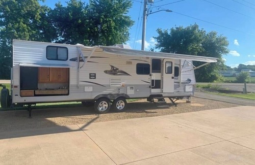 Forest Junction House | NFL Draft-20 Min. from Lambeau Field, Excellent, Spacious, Affordable rental
