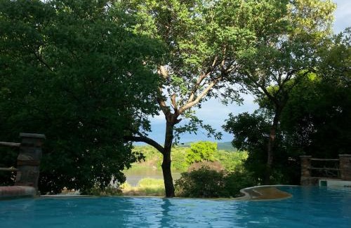 Southern Region Cabin | Ng'ona Lodge