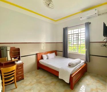 Ha Tien Hotel | Nhà Nghỉ Cẩm Tiên 1