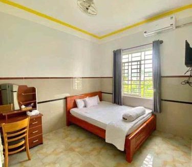 Ha Tien Hotel | Nhà Nghỉ Cẩm Tiên 1