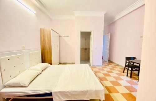 Tay Ho Hotel | Nhà nghỉ Vườn Đào