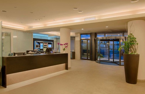 Peschiera Borromeo Hotel | NH Linate