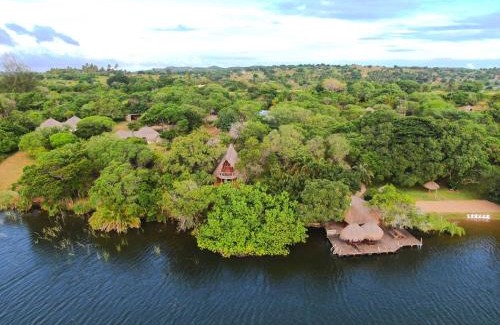Chidenguele Cabin | Nhambavale Lodge