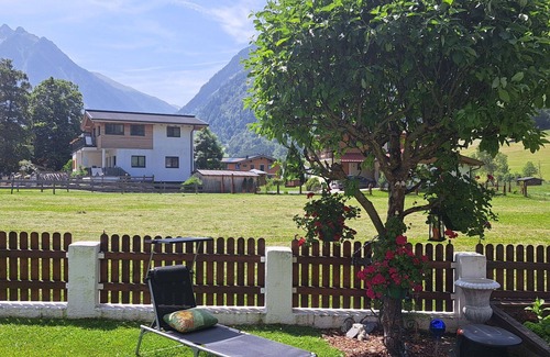 Fusch an der Grossglocknerstrasse Apartment | Nice apartment for 2 people with WIFI and panoramic view
