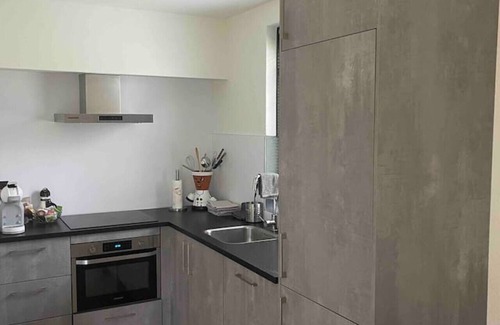 Ewijk House | Nice 3-bedroom house with lake view