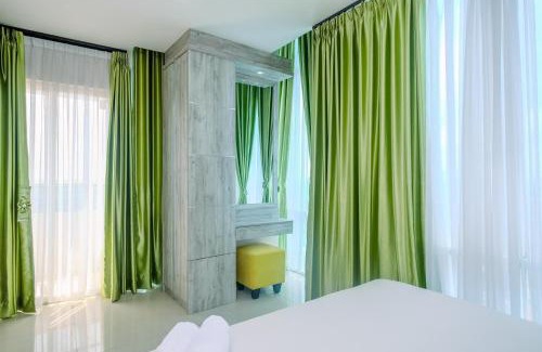 Pondokcina Apartment | Nice and Comfort 2BR at Atlanta Residence By Travelio