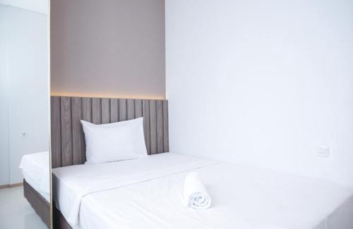 Mampang Prapatan Apartment | Nice and Comfy 2BR at Samara Suites Apartment By Travelio