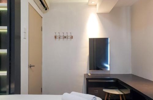 Pluit Apartment | Nice and Cozy Living 2BR Apartment at Green Bay Pluit By Travelio