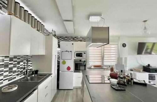 Laredo Apartment | Nice and cozy with Alexa