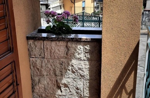 Piazza-Tralia-Pendolo Apartment | Nice apartment located 250 meters from the center, a few steps from services and