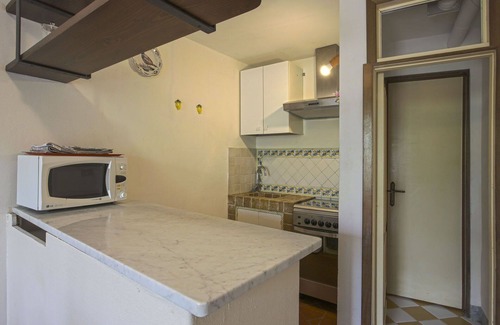 Pieve a Nievole Apartment | Nice apartment for 3 guests with WIFI, pool, hot tub, TV, patio and pets allowed