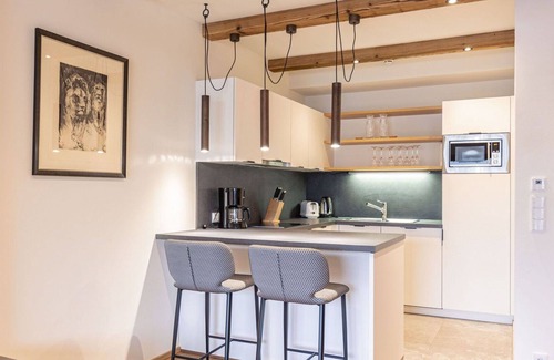 Hallerndorf Apartment | Nice apartment for 5 people with WIFI, hot tub, TV, terrace, pets allowed and parking