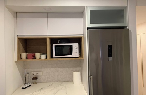 Las Campas y San Claudio Condo | Nice apartment 7 minutes from downtown and from the bus and train stations.