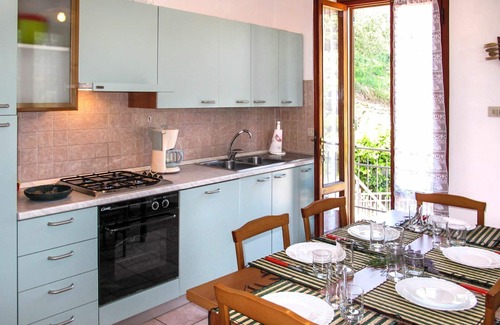 Santa Lucia Apartment | Nice apartment for 10 people with WIFI, TV, terrace and parking