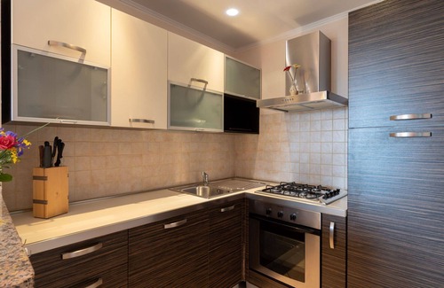 Dolcedo Apartment | Nice apartment for 10 people with WIFI, private pool, TV and patio