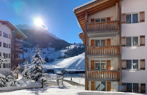 Savognin Apartment | Nice apartment for 4 guests with WIFI, TV, terrace and panoramic view