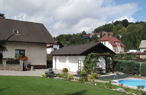 Vrchlabi Apartment | Nice apartment for 4 guests with private pool, WIFI, TV, terrace and parking