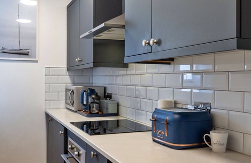 Sidmouth Apartment | Nice apartment for 4 guests with WIFI and TV