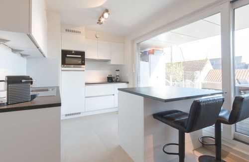 Bredene Apartment | Nice apartment for 4 guests with WIFI, TV and terrace