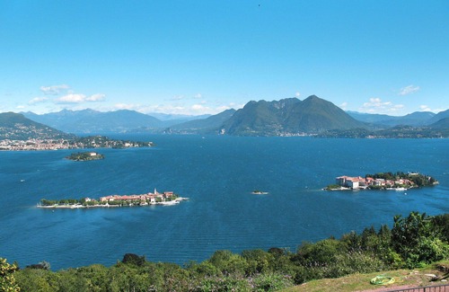 Stresa Apartment | Nice apartment for 4 guests with WIFI, pool, TV and terrace
