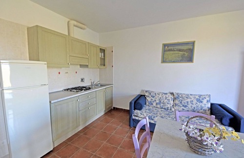 Follonica Apartment | Nice apartment for 4 guests with pool, A/C, TV, patio and pets allowed