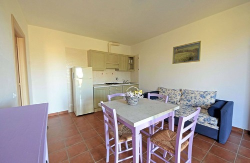 Follonica Apartment | Nice apartment for 4 guests with pool, A/C, TV, patio and pets allowed