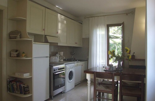 Val Canina Apartment | Nice apartment for 4 people with pool, WIFI, TV and patio