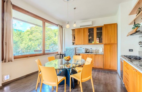 Naggio Apartment | Nice apartment for 4 people with A/C, WIFI, TV, balcony and pets allowed